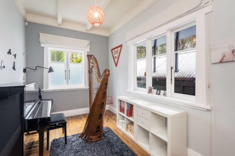 Photo of property in 4 Poronui Street, Mount Eden, Auckland, 1024