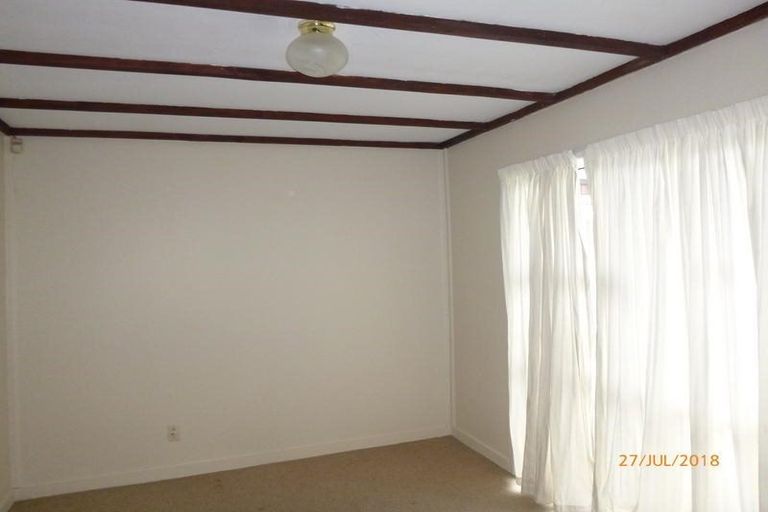 Photo of property in 63 Moire Road, Massey, Auckland, 0614