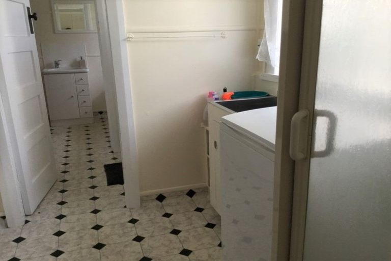 Photo of property in 9 Lynmouth Heights, Lynmouth, New Plymouth, 4310