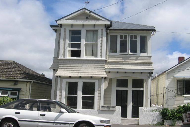 Photo of property in 122a Brougham Street, Mount Victoria, Wellington, 6011