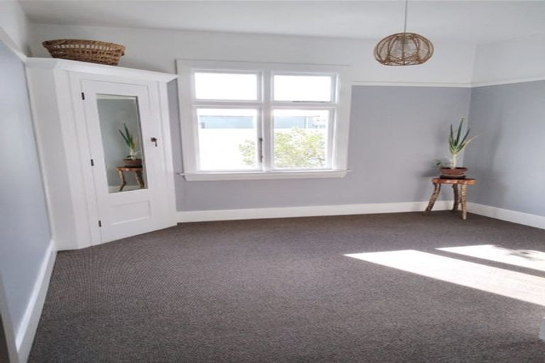 Photo of property in 24 Nixon Street, Tinwald, Ashburton, 7700