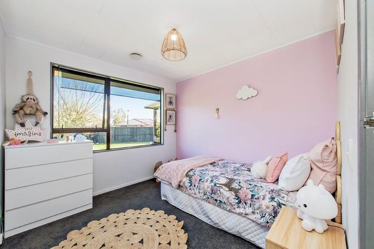 Photo of property in 22 Pound Road, Leeston, 7632