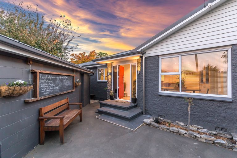 Photo of property in 15 Dunster Street, Burnside, Christchurch, 8053