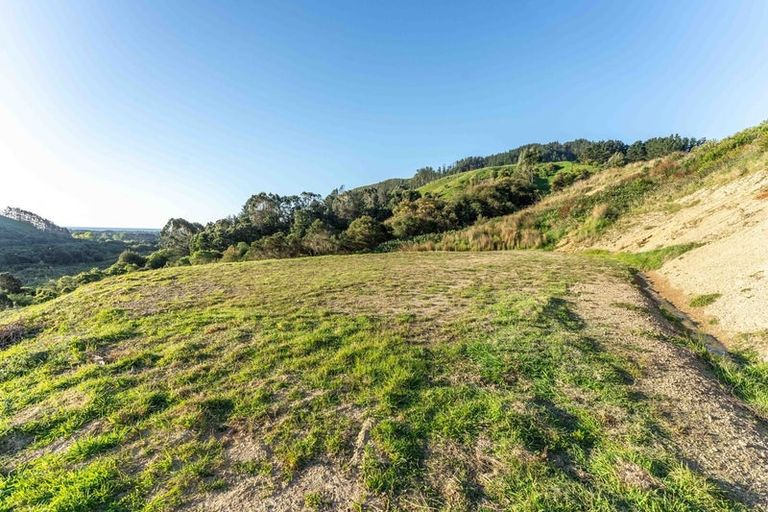 Photo of property in 213 Reikorangi Road, Waikanae, 5391