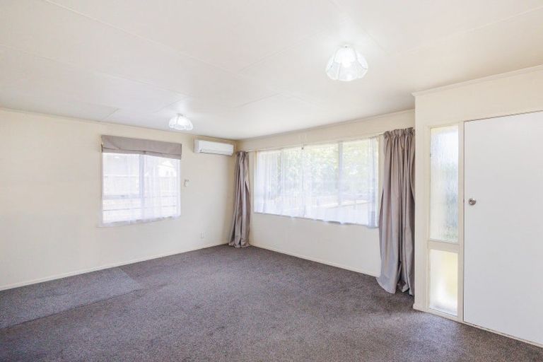 Photo of property in 80 Benmore Avenue, Cloverlea, Palmerston North, 4412