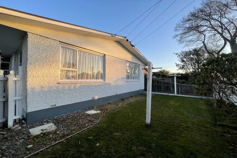 Photo of property in 2/2 Parklands Drive, Huntsbury, Christchurch, 8022