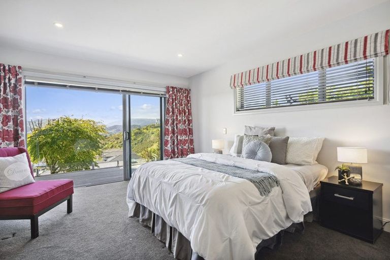 Photo of property in 71 Endeavour Drive, Whitby, Porirua, 5024