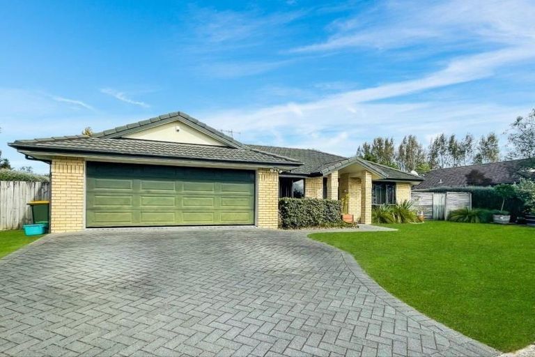 Photo of property in 18 Malbec Place, Rototuna, Hamilton, 3210