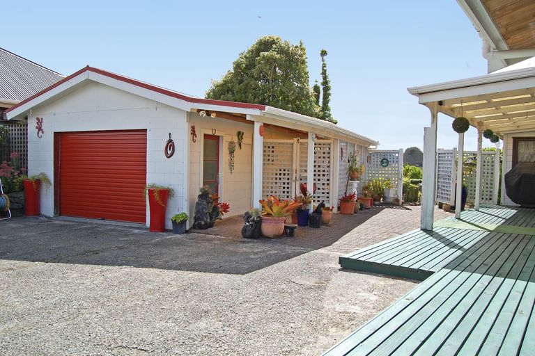 Photo of property in 1870 State Highway 1, Kaiwaka, 0573