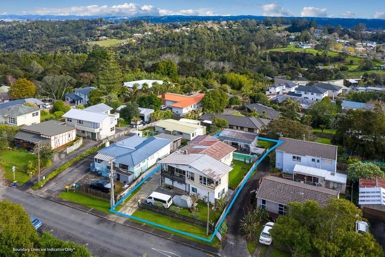 Photo of property in 5 Glendhu Road, Bayview, Auckland, 0629