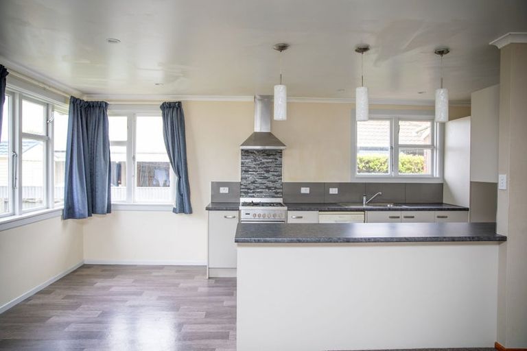 Photo of property in 15 Sword Street, Gore, 9710