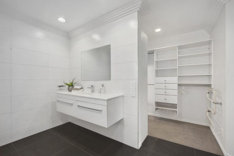 Photo of property in 2/17 Sanders Avenue, Takapuna, Auckland, 0622