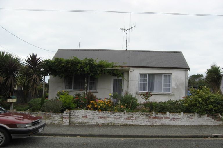 Photo of property in 6 Buchanan Street, Parkside, Timaru, 7910