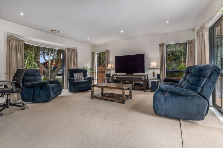 Photo of property in 6 Stella Court, Paraparaumu, 5032