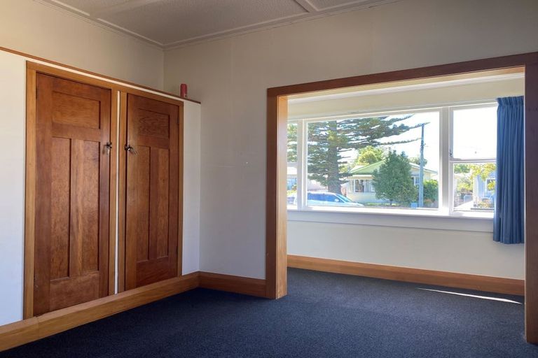 Photo of property in 8a Heath Grove, Waiwhetu, Lower Hutt, 5010