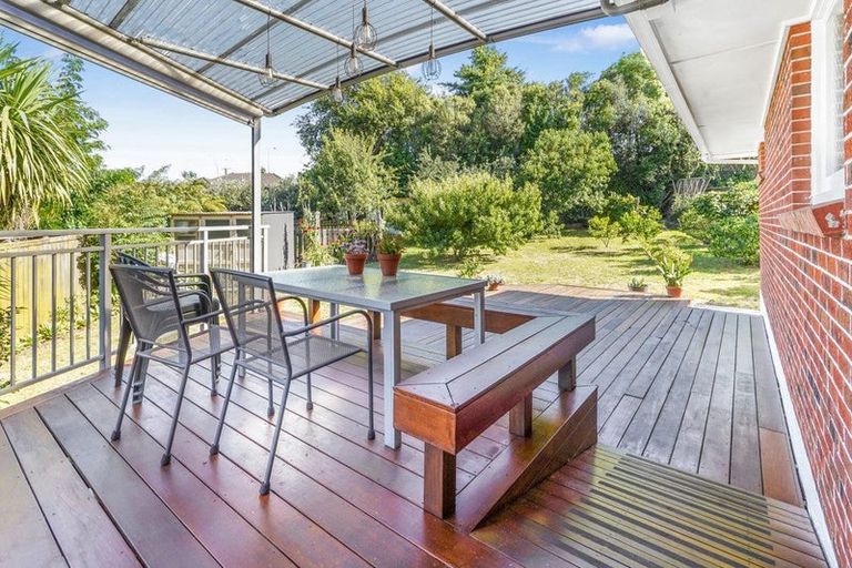 Photo of property in 70 Mansel Avenue, Hillcrest, Hamilton, 3216