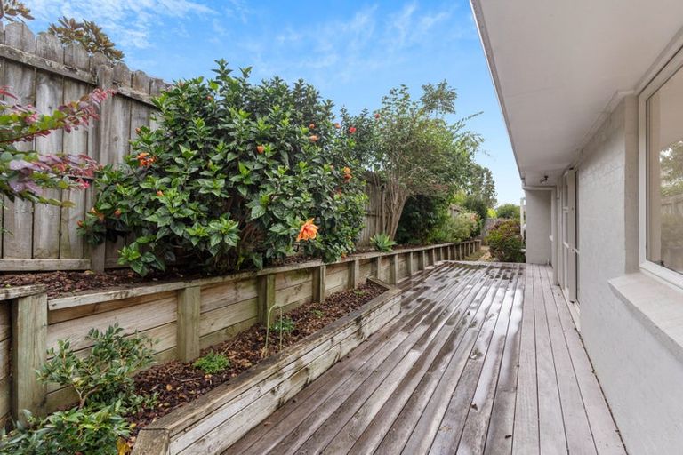 Photo of property in 1/21 Westview Court, Somerville, Auckland, 2014