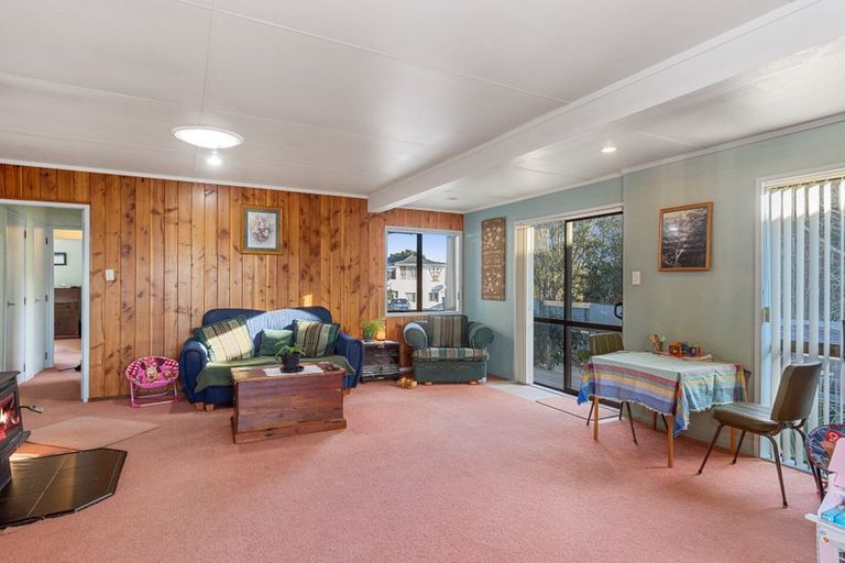 Photo of property in 84 Percy Road, Papamoa Beach, Papamoa, 3118