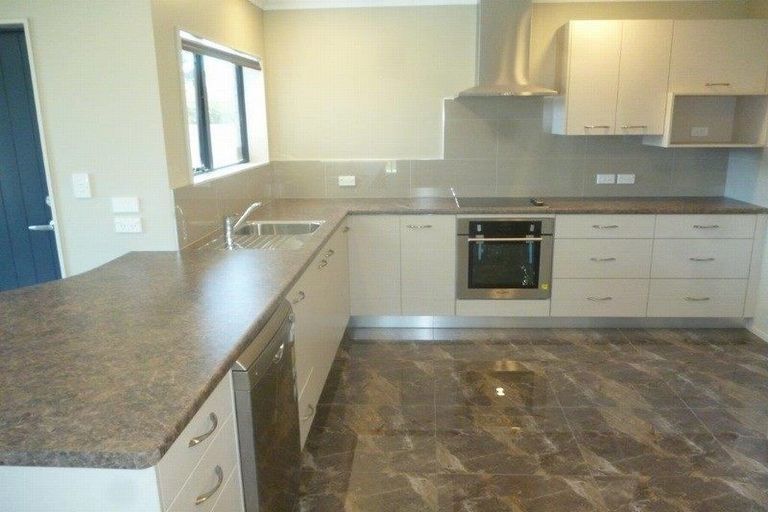 Photo of property in 379 Waihi Road, Normanby, Hawera, 4614