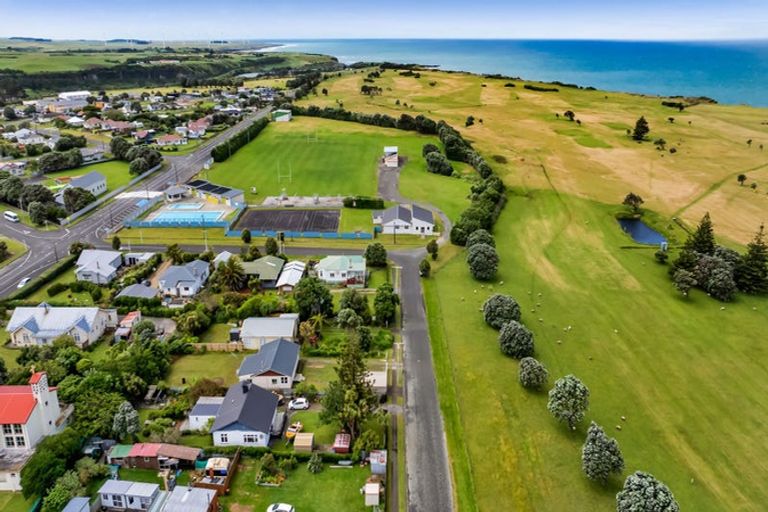 Photo of property in 4 Middlesex Street, Patea, 4520