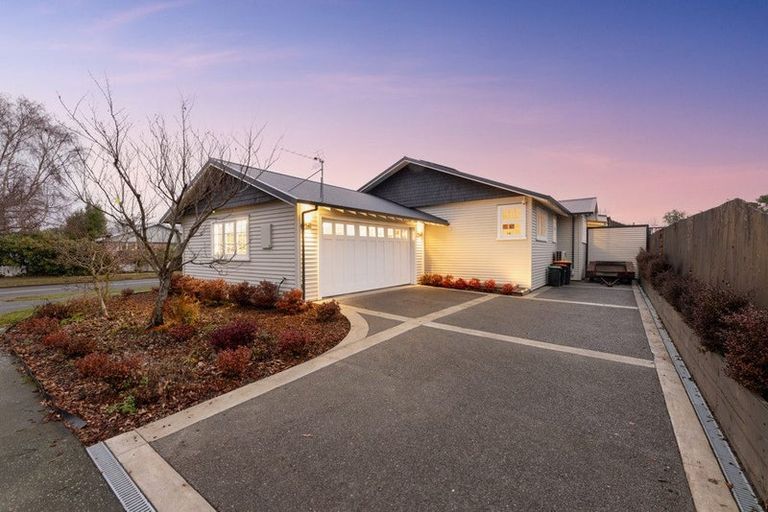 Photo of property in 129 Mays Road, St Albans, Christchurch, 8052