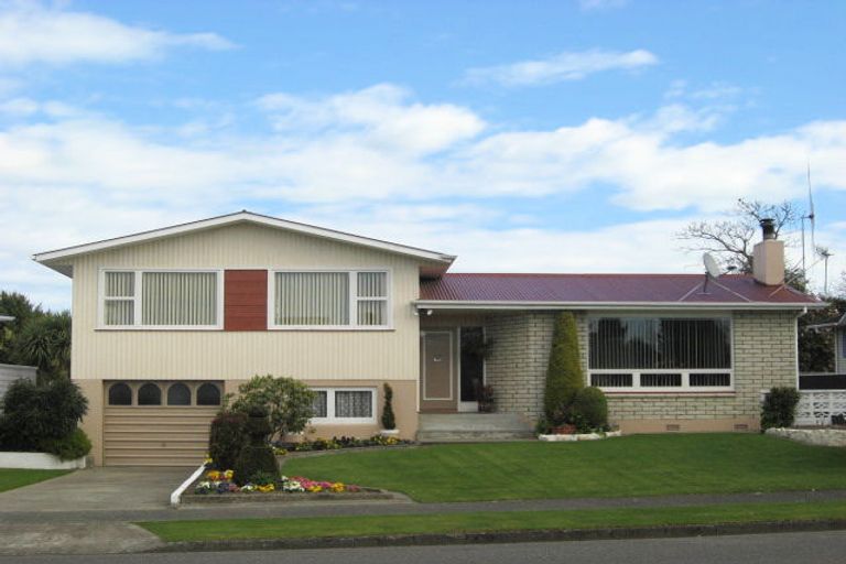 Photo of property in 34 Kennedy Drive, Levin, 5510