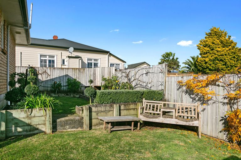 Photo of property in 82 Moore Street, Leamington, Cambridge, 3432