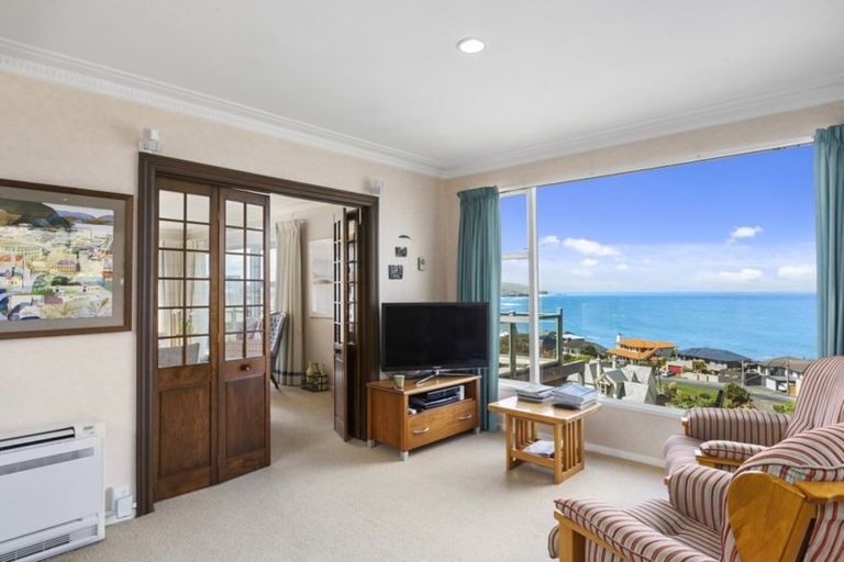 Photo of property in 64 Cliffs Road, Saint Clair, Dunedin, 9012
