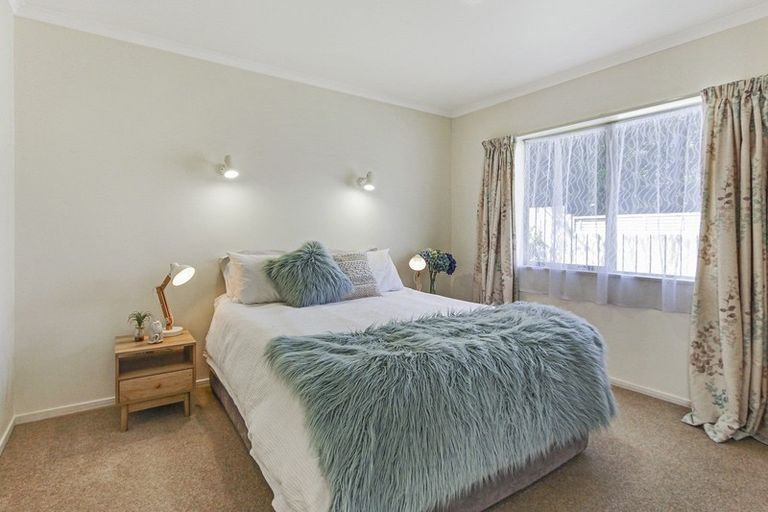 Photo of property in 3/66 Kawaha Point Road, Kawaha Point, Rotorua, 3010