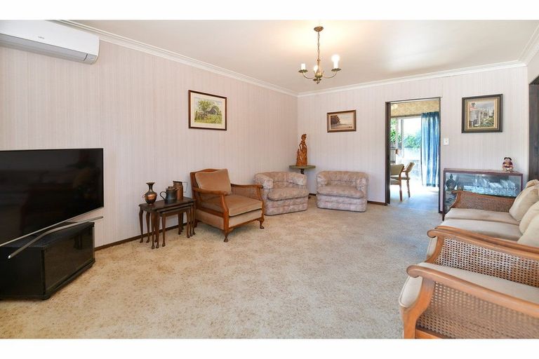Photo of property in 3b West Hoe Road, Orewa, 0931