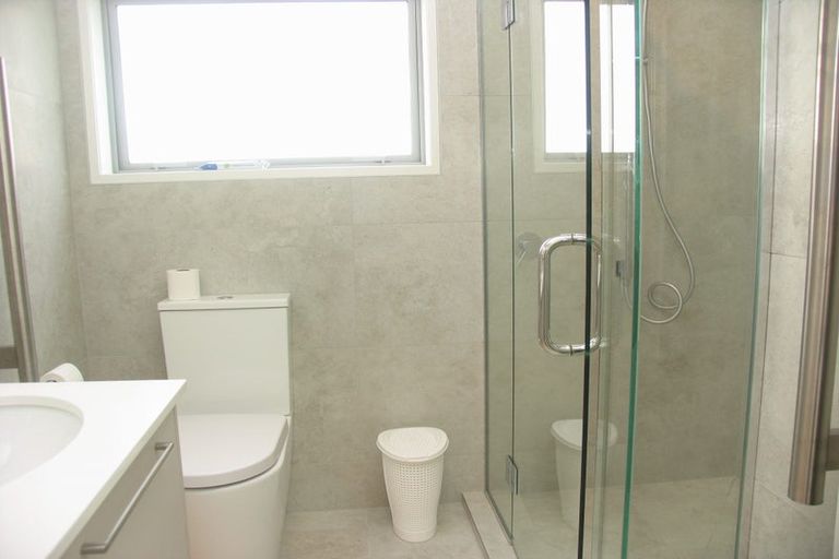 Photo of property in 34 Boyes Crescent, Frankton, Queenstown, 9300