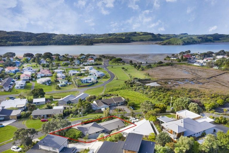 Photo of property in 11a Park Drive, Raglan, 3225