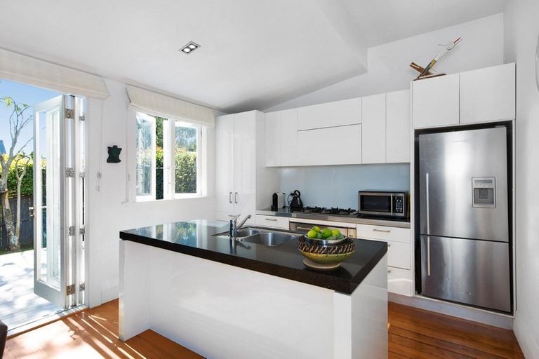 Photo of property in 2 Milton Road, Mount Eden, Auckland, 1024
