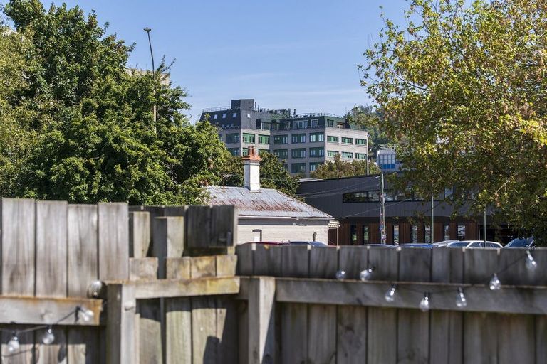 Photo of property in 9 Ethel Mcmillan Place, North Dunedin, Dunedin, 9016