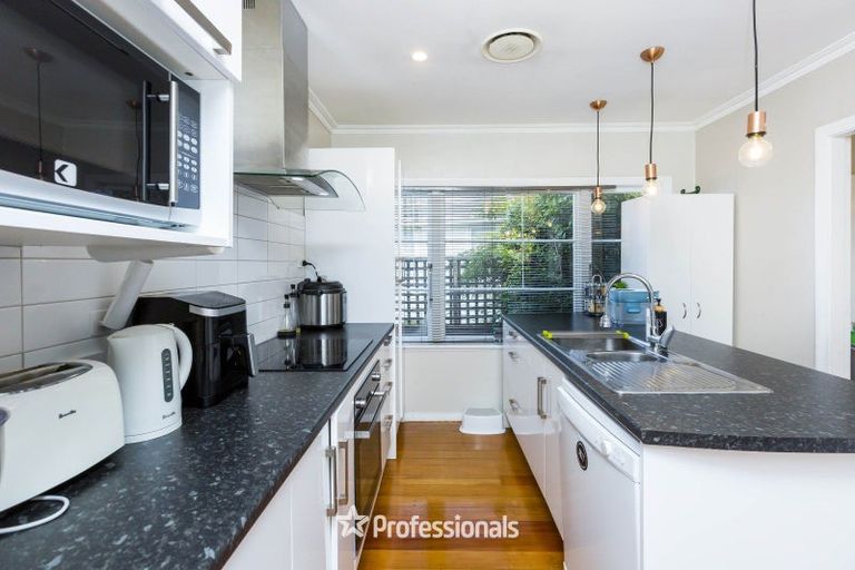 Photo of property in 36 Byron Street, Trentham, Upper Hutt, 5018