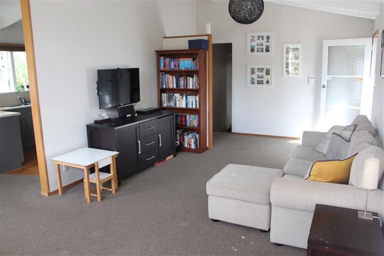 Photo of property in 3 Beldon Place, Pakuranga Heights, Auckland, 2010