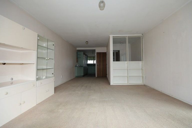 Photo of property in 4/320 Pakuranga Road, Pakuranga Heights, Auckland, 2010