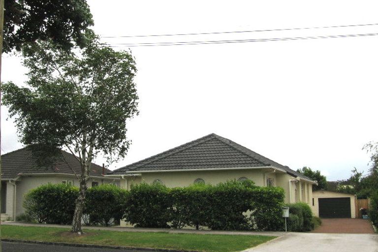 Photo of property in 30 Tasman Avenue, Mount Albert, Auckland, 1025