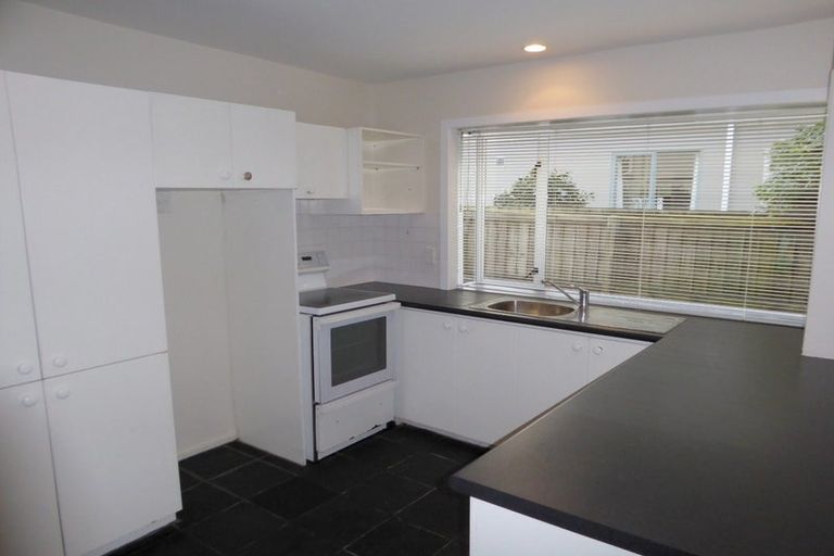 Photo of property in 30 Coles Place, St Albans, Christchurch, 8014