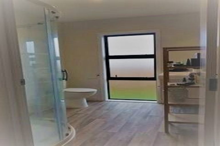 Photo of property in 39 Puhirake Crescent, Pyes Pa, Tauranga, 3112