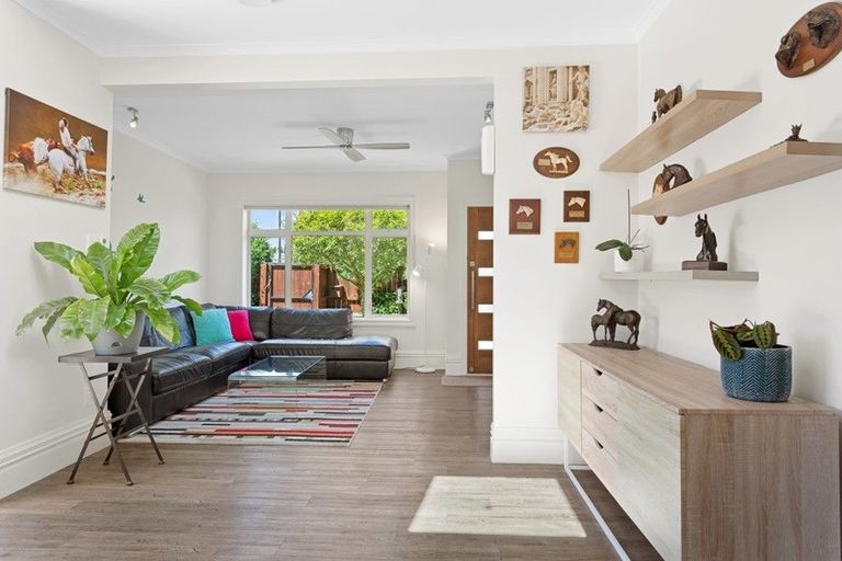 Photo of property in 380 High Street, Rangiora, 7400