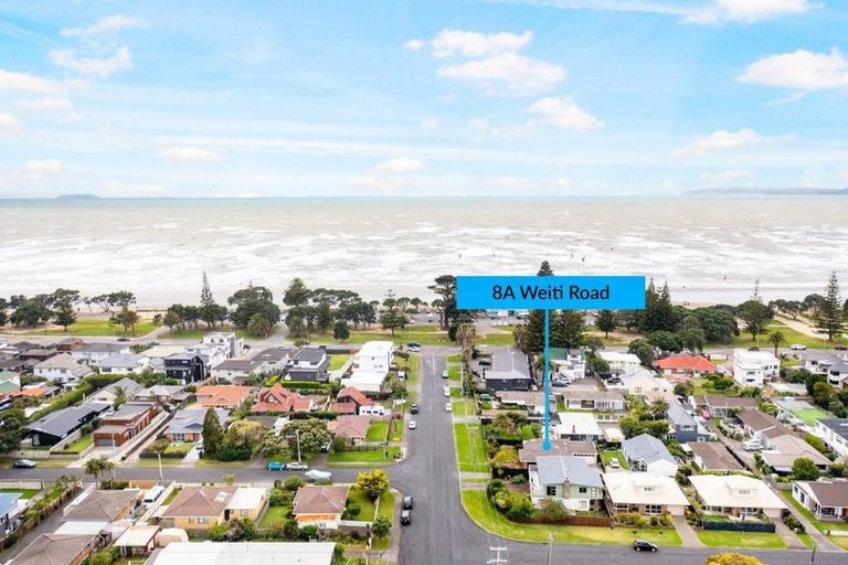 Photo of property in 8a Weiti Road, Orewa, 0931