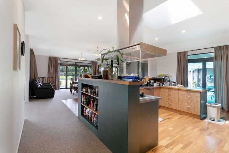 Photo of property in 493 Whitford Road, Whitford, 2571