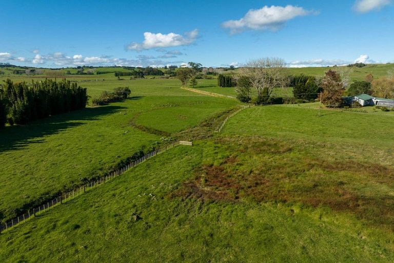 Photo of property in 49-55 Marshall Road, Kaiwaka, 0573
