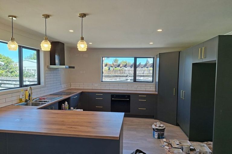 Photo of property in 25 Makarini Street, Paraparaumu, 5032