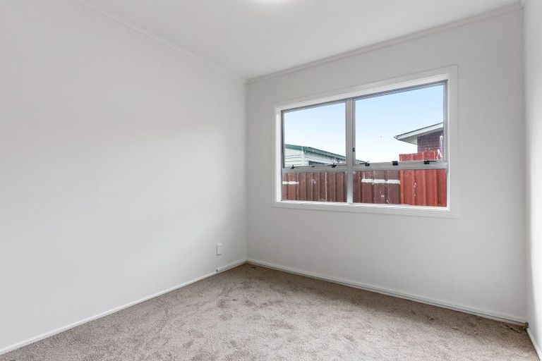 Photo of property in 32 Idlewild Avenue, Mangere, Auckland, 2022