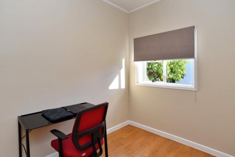 Photo of property in 213 Main North Road, Redwood, Christchurch, 8051