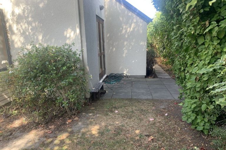 Photo of property in 1/17 Creyke Road, Ilam, Christchurch, 8041