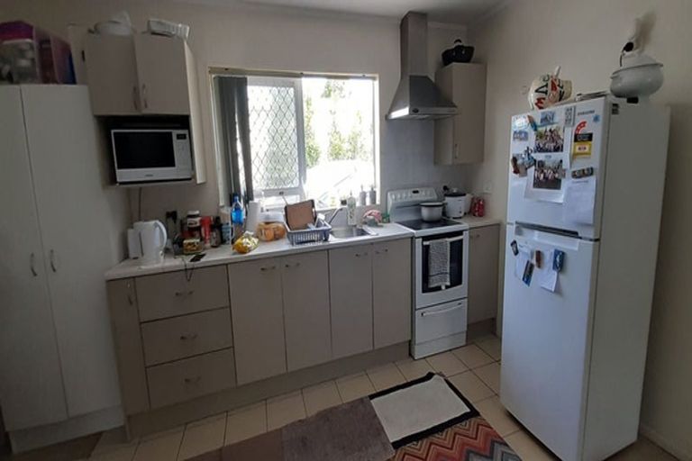 Photo of property in 55a Archibald Road, Kelston, Auckland, 0602