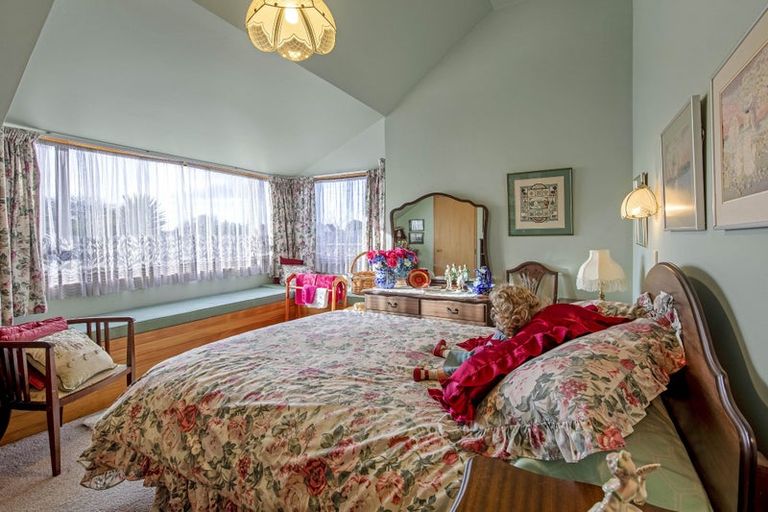 Photo of property in 2/82 Maidstone Road, Ilam, Christchurch, 8041